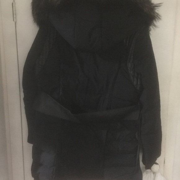 MODA -down puffer coat with fur RUDSAK. - Picture 7 of 12